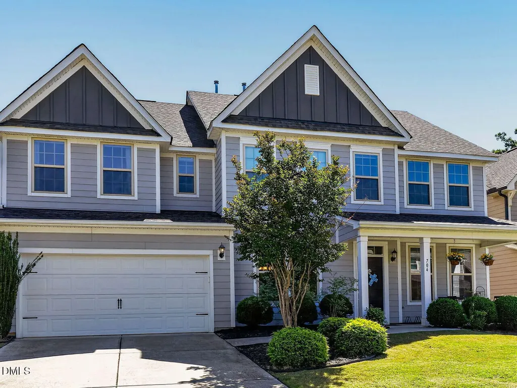 704 Wildwood Farm Way Holly Springs NC 27540
