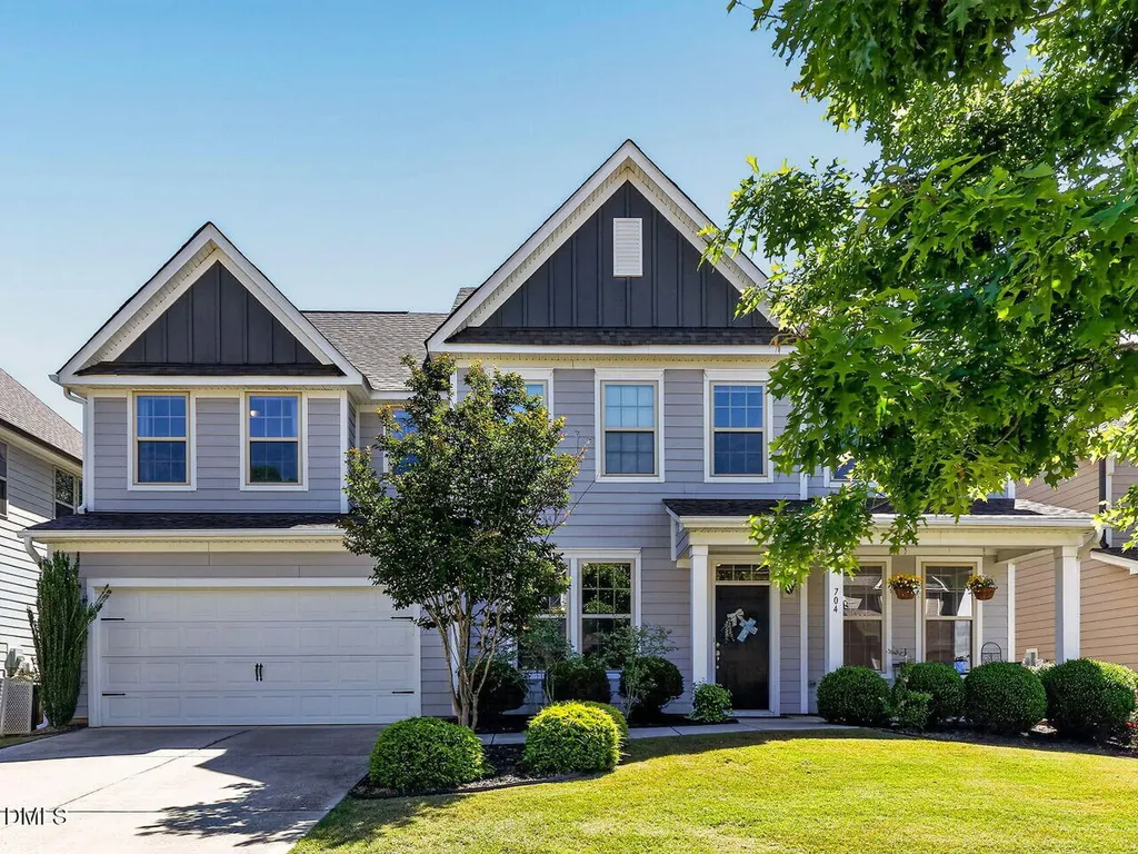 704 Wildwood Farm Way Holly Springs NC 27540