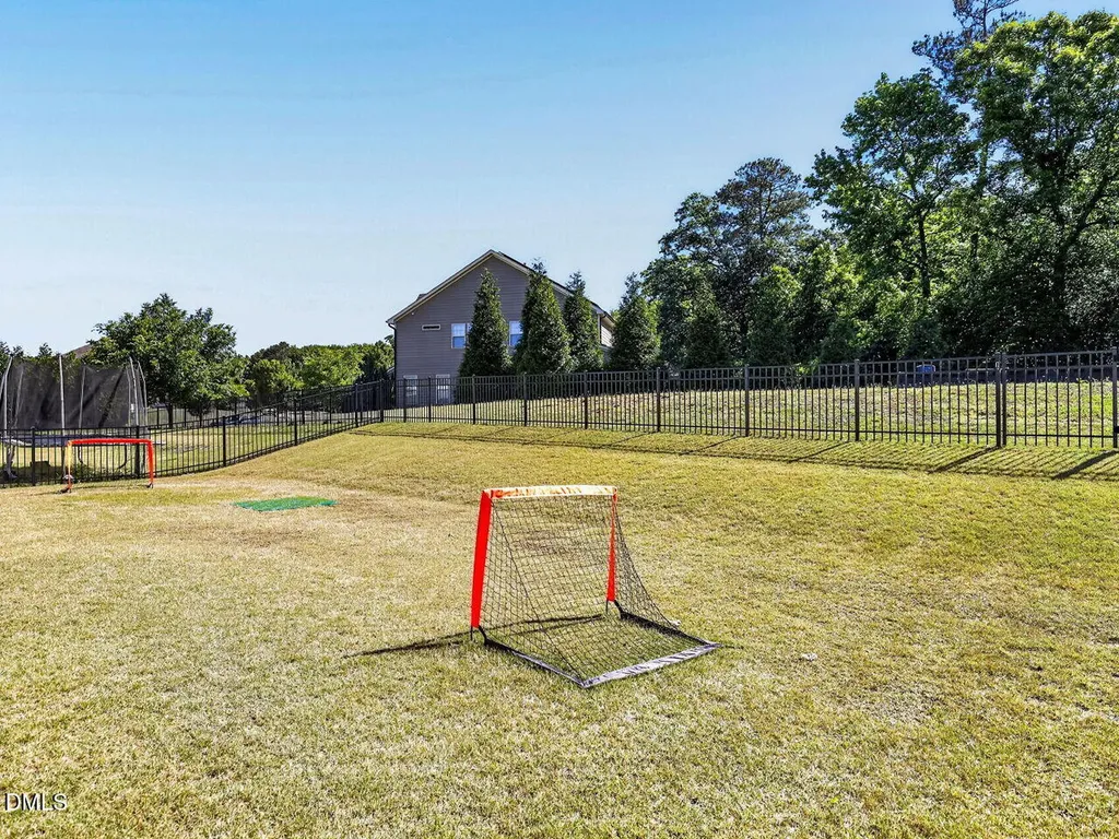 704 Wildwood Farm Way Holly Springs NC 27540