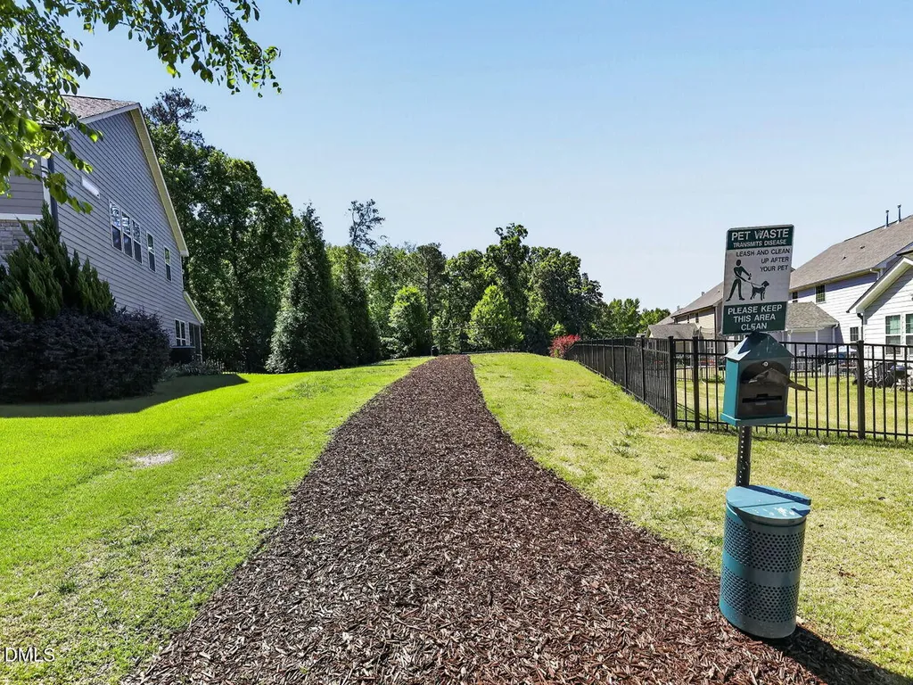 704 Wildwood Farm Way Holly Springs NC 27540