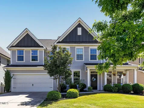 704 Wildwood Farm Way Holly Springs NC 27540