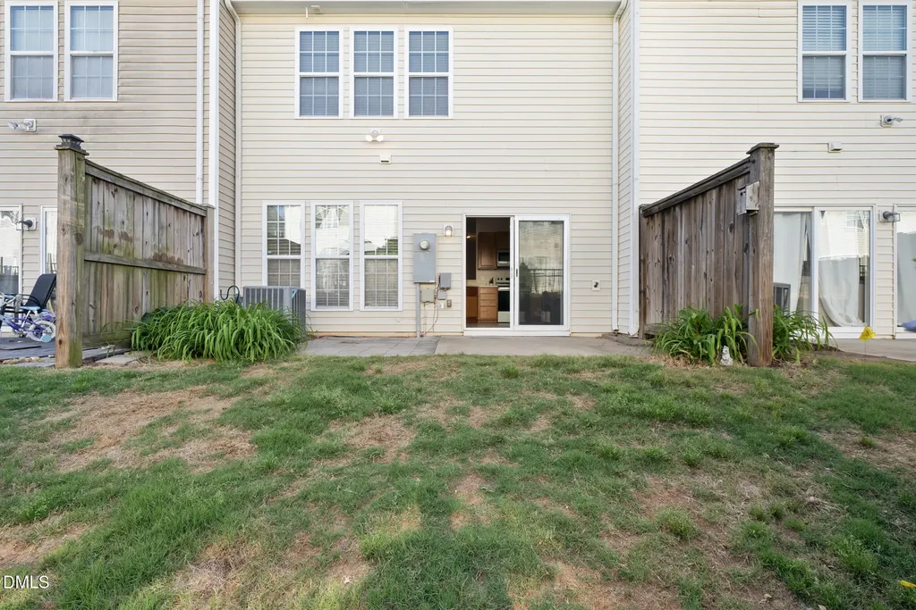 8402 Saltwood Place Raleigh NC 27617