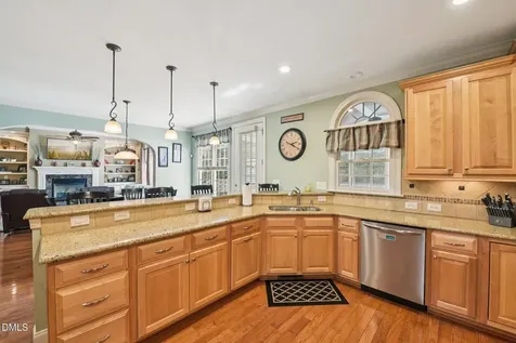 312 Allenhurst Place Cary NC 27518