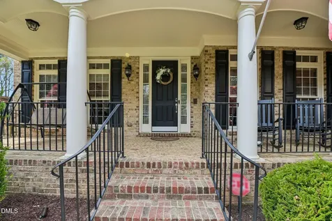 312 Allenhurst Place Cary NC 27518