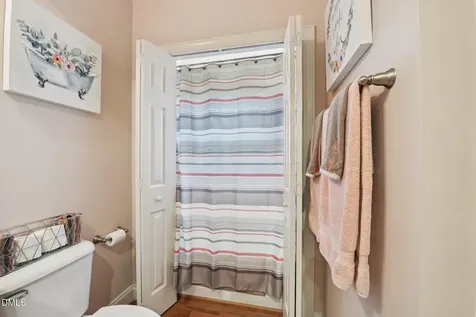 312 Allenhurst Place Cary NC 27518