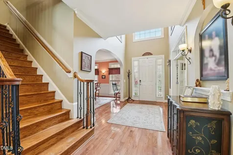 312 Allenhurst Place Cary NC 27518