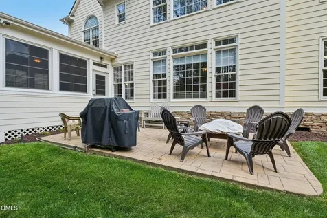 312 Allenhurst Place Cary NC 27518