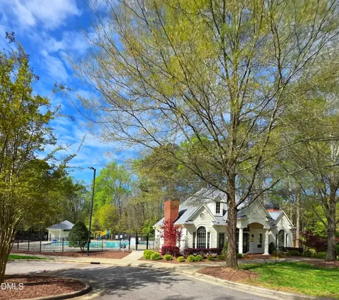 312 Allenhurst Place Cary NC 27518