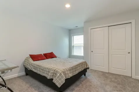 810 Money Island Place Cary NC 27519