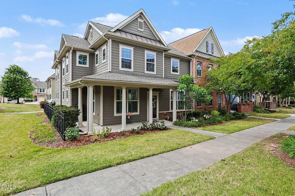 9207 Giralda Walk Raleigh NC 27617