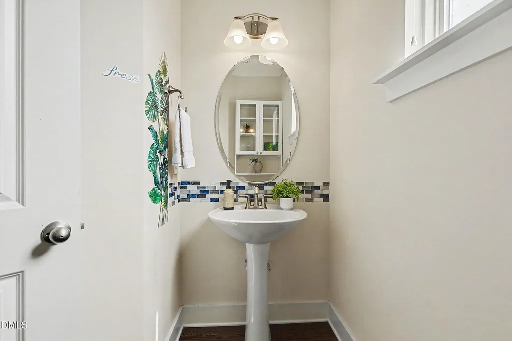 9207 Giralda Walk Raleigh NC 27617