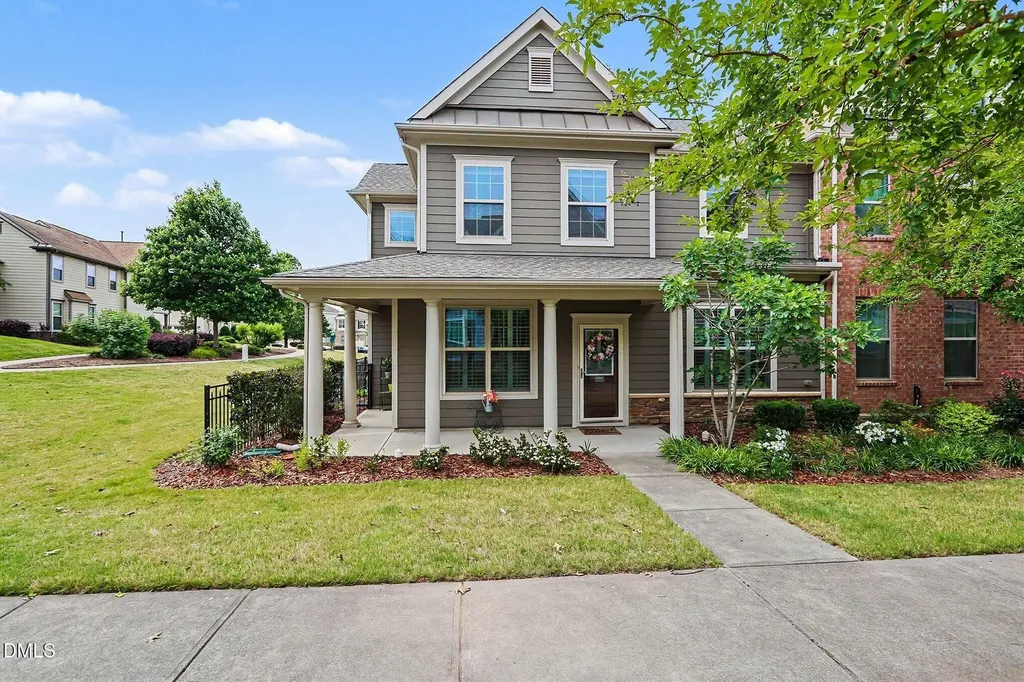 9207 Giralda Walk Raleigh NC 27617