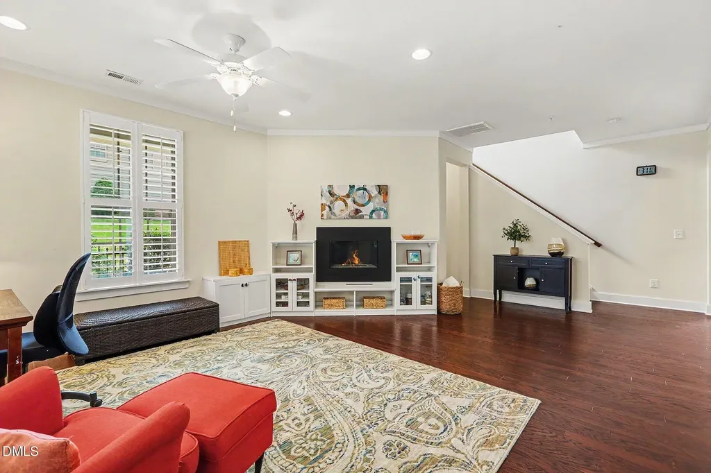 9207 Giralda Walk Raleigh NC 27617