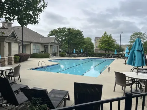 9207 Giralda Walk Raleigh NC 27617