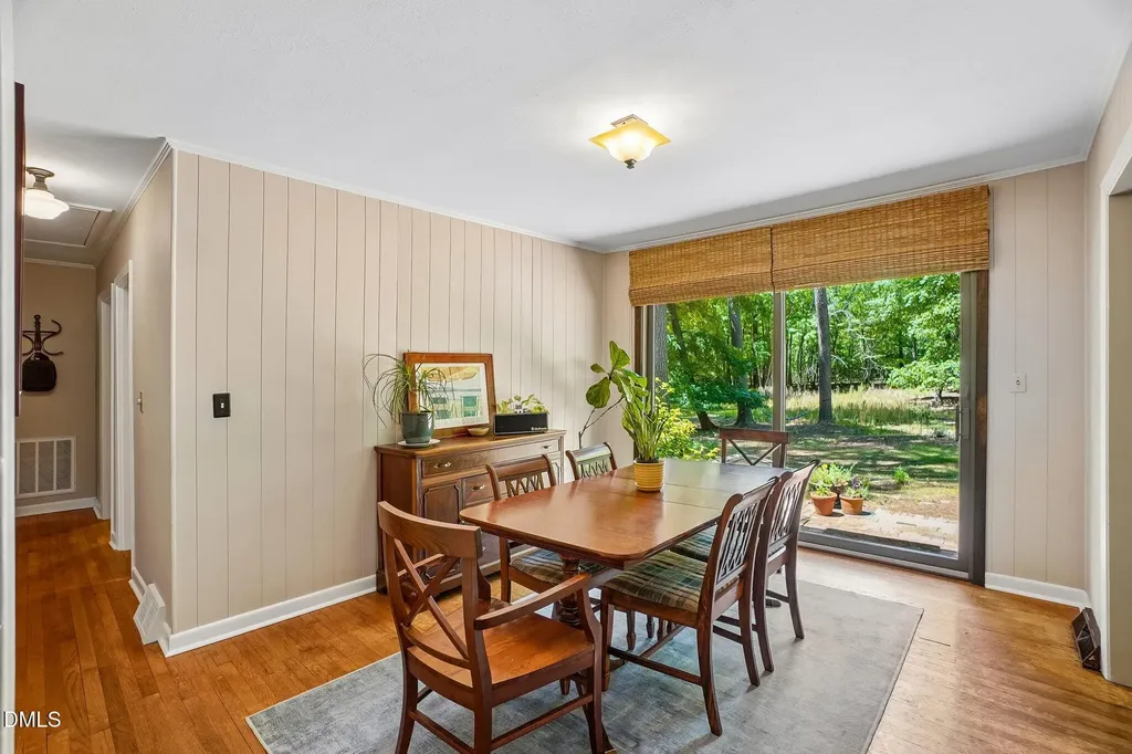 147 Windsor Circle Chapel Hill NC 27516