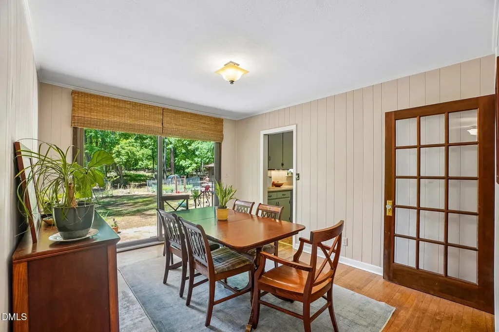 147 Windsor Circle Chapel Hill NC 27516
