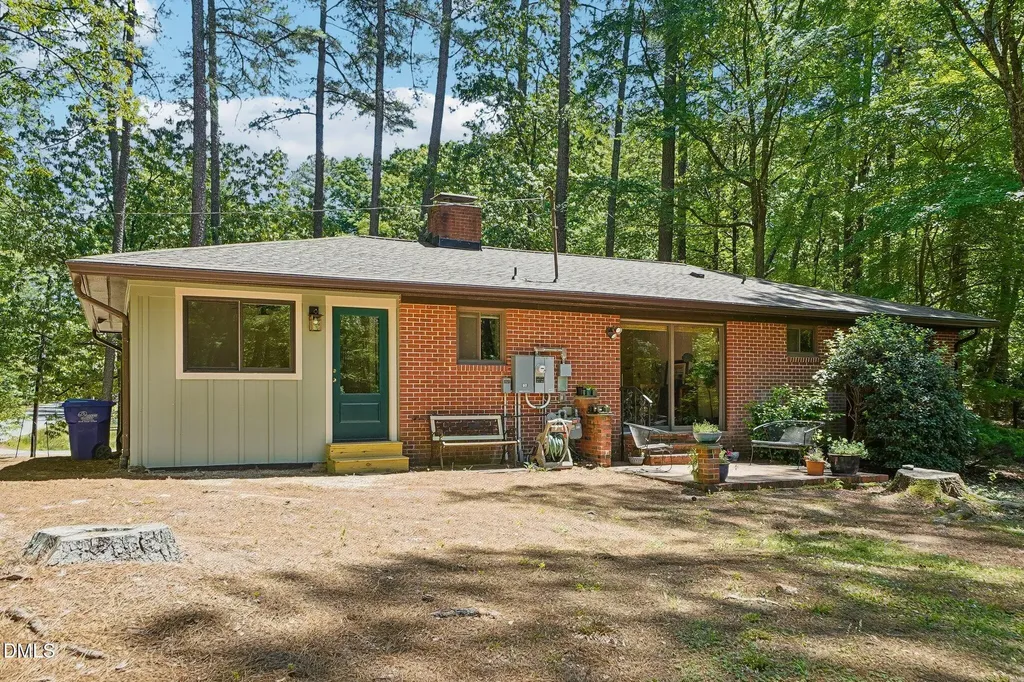 147 Windsor Circle Chapel Hill NC 27516