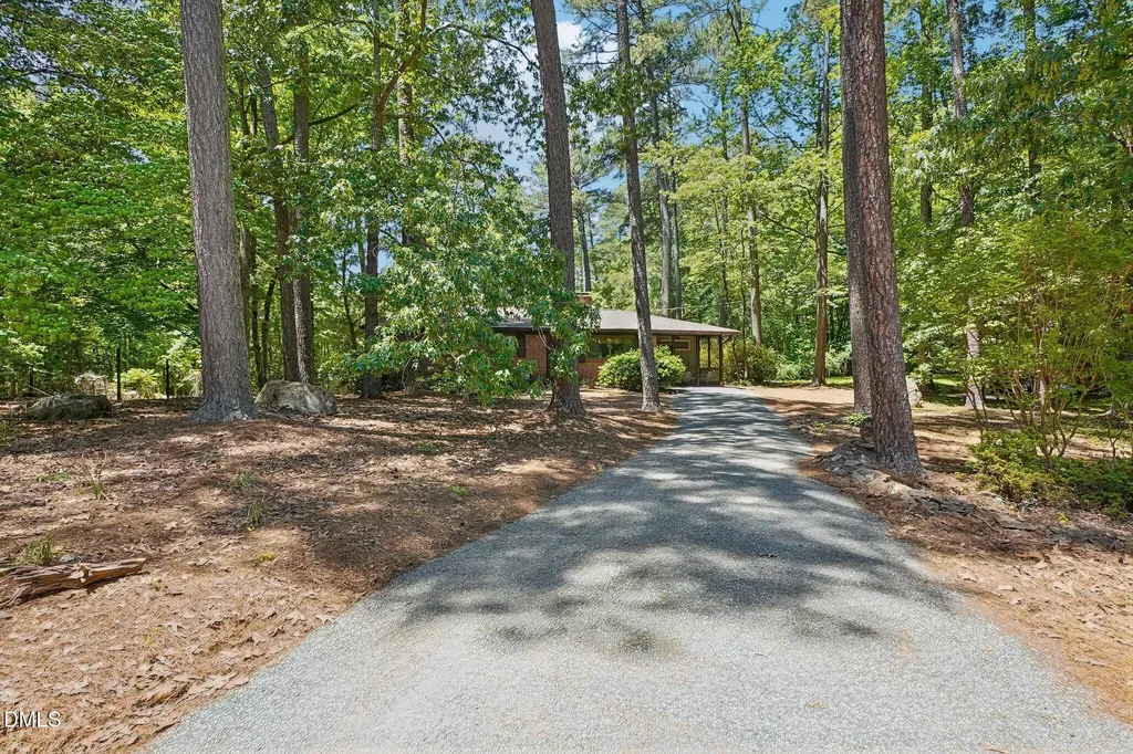 147 Windsor Circle Chapel Hill NC 27516