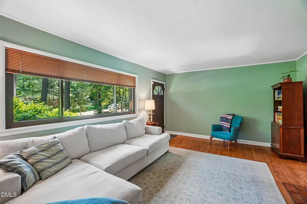 147 Windsor Circle Chapel Hill NC 27516