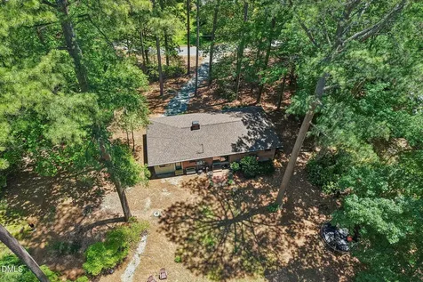147 Windsor Circle Chapel Hill NC 27516