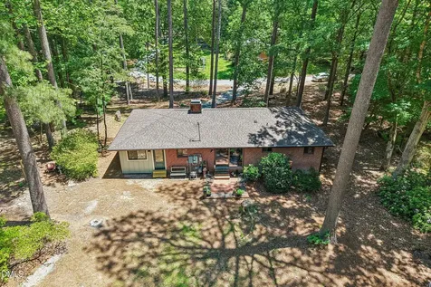 147 Windsor Circle Chapel Hill NC 27516