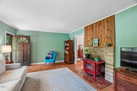 147 Windsor Circle Chapel Hill NC 27516