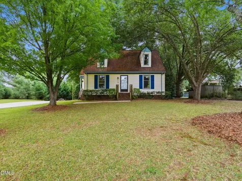 517 Lake Glad Road Wendell NC 27591