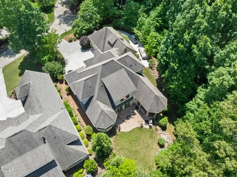 18004 Hyde Chapel Hill NC 27517