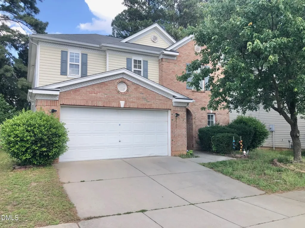 2909 Glade Aster Court Raleigh NC 27604