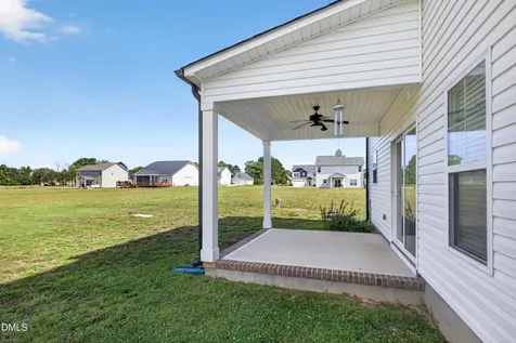 70 Arapahoe Drive Kenly NC 27542