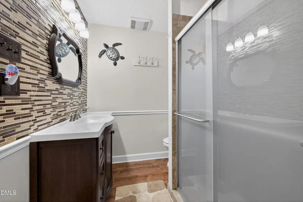5931 S Sharon Drive Raleigh NC 27603