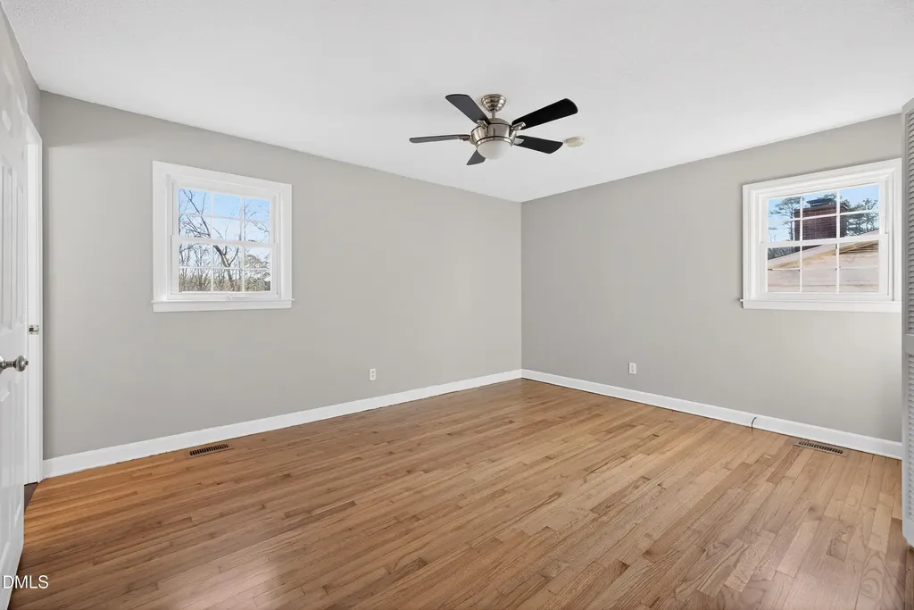 5931 S Sharon Drive Raleigh NC 27603