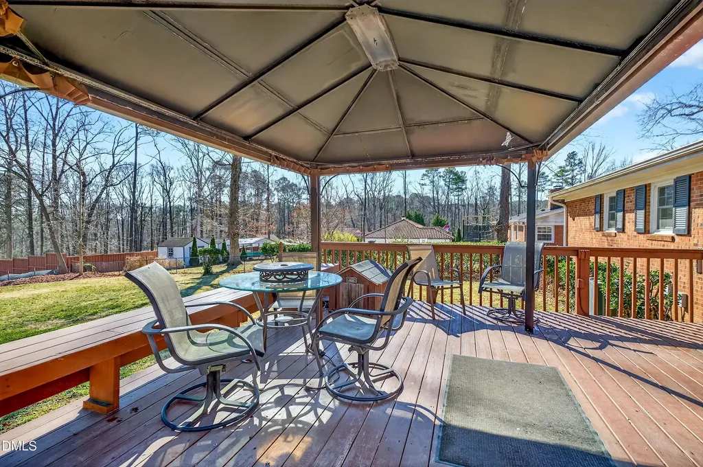 5931 S Sharon Drive Raleigh NC 27603