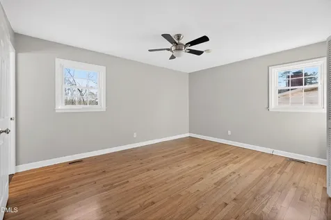 5931 S Sharon Drive Raleigh NC 27603