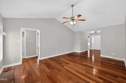 4007 Billingsford Circle Fayetteville NC 28311