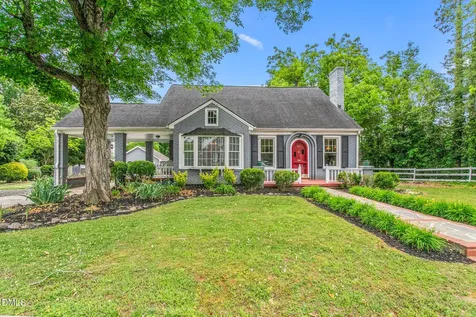 443 Parkview Drive Burlington NC 27215