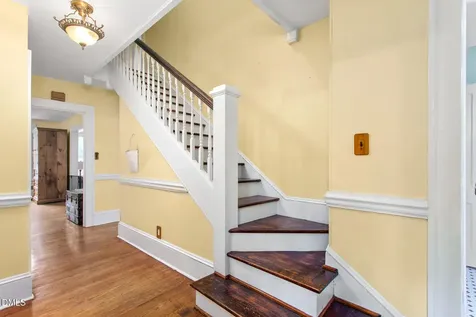 443 Parkview Drive Burlington NC 27215