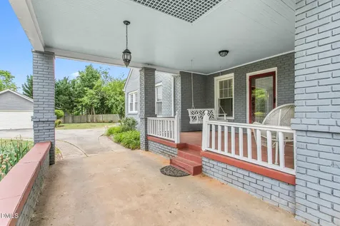 443 Parkview Drive Burlington NC 27215