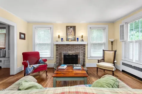 443 Parkview Drive Burlington NC 27215