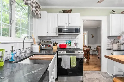 443 Parkview Drive Burlington NC 27215
