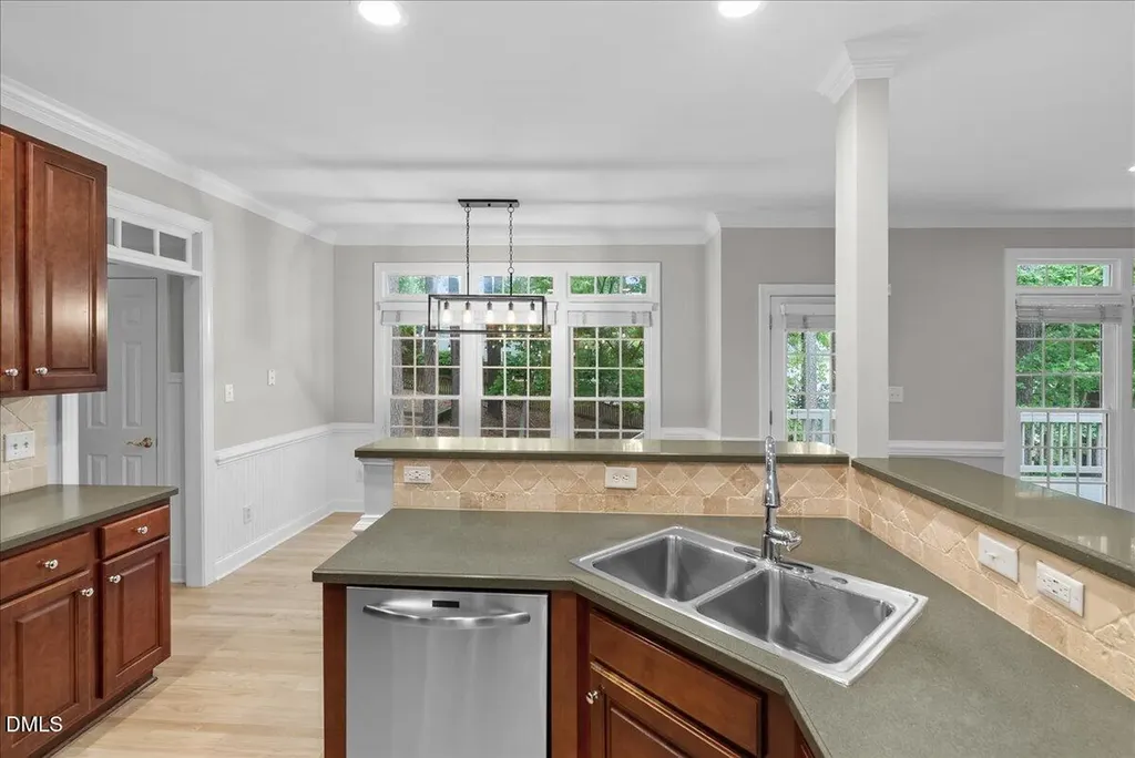 1609 Heritage Club Avenue Wake Forest NC 27587