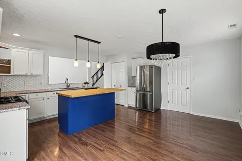 1907 Raj Drive Durham NC 27703