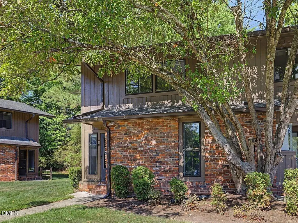 701 Oak Tree Drive Chapel Hill NC 27517