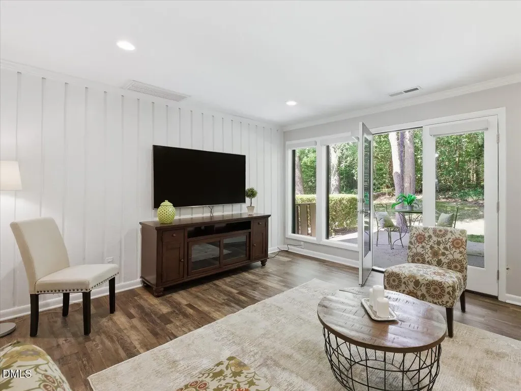 701 Oak Tree Drive Chapel Hill NC 27517