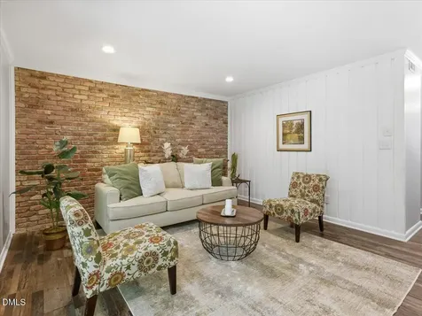 701 Oak Tree Drive Chapel Hill NC 27517