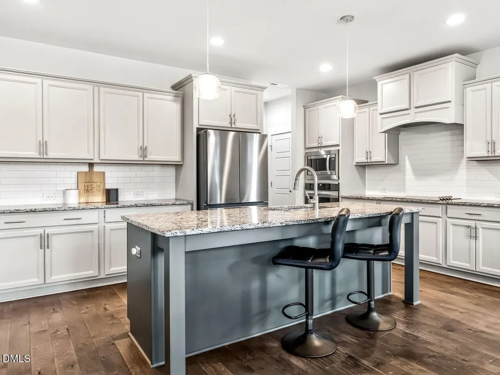 2516 Glade Mill Court Fuquay Varina NC 27526