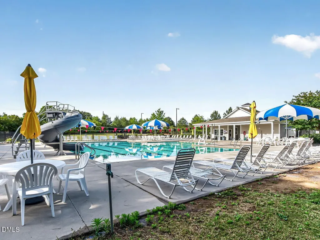 2516 Glade Mill Court Fuquay Varina NC 27526