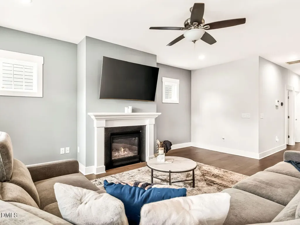 2516 Glade Mill Court Fuquay Varina NC 27526