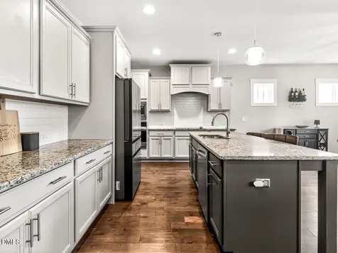 2516 Glade Mill Court Fuquay Varina NC 27526