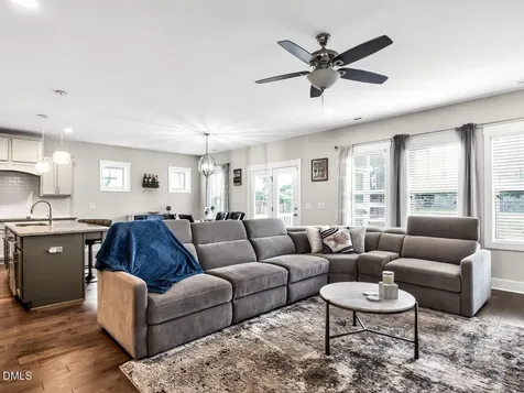 2516 Glade Mill Court Fuquay Varina NC 27526